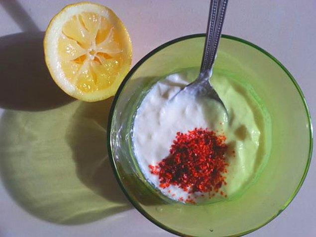 2. Göbek yağlarından kurtulmanın tek yolu(!): Pul Biberli, Limonlu Yoğurt