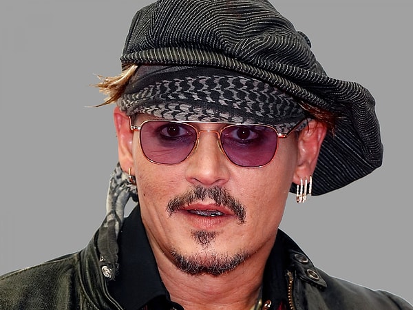 3. Иначе говоря, иск "The Management Group" стал встречным иском на заявления Джонни Деппа.