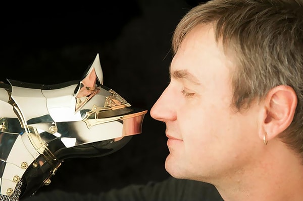 2. Кошка-летучая мышь