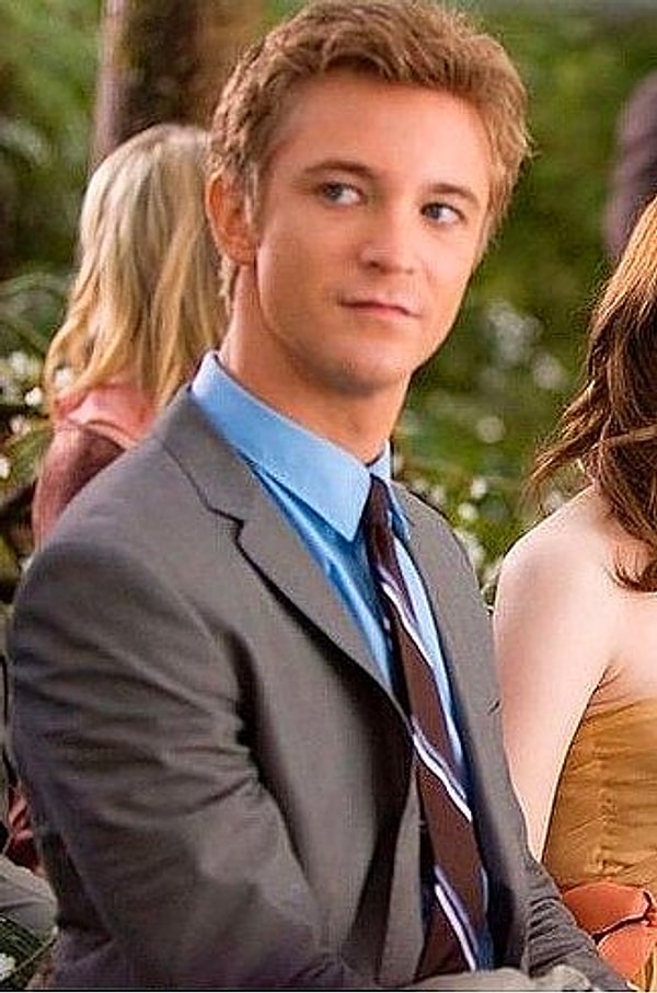 12. Майкл Уэлш (Майкл Ньютон)