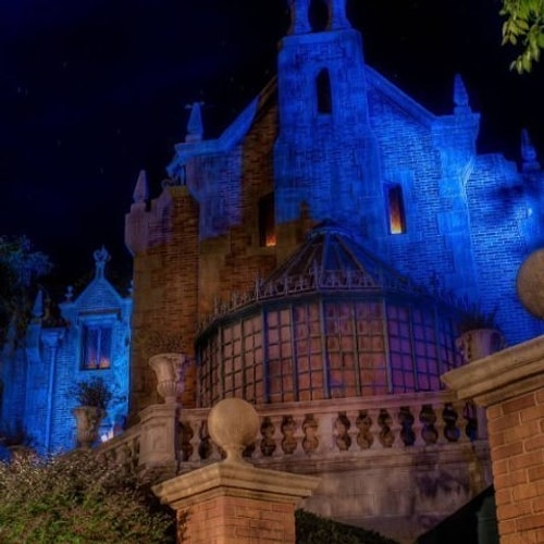 A man died of a heart attack while riding Disney World’s Haunted Mansion because it was too terrifying.