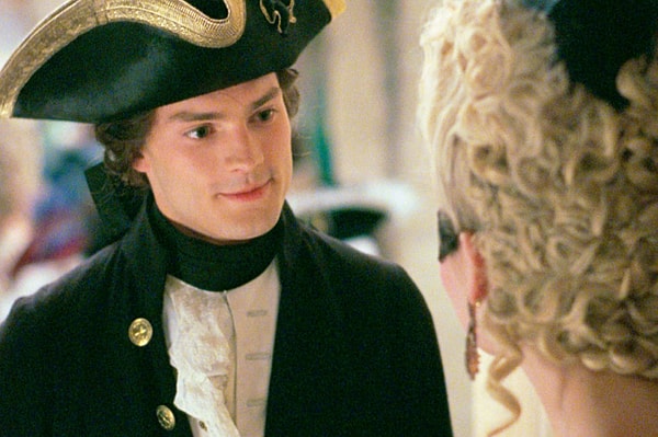 7. Его дебютом на экране стало появление в картине Софии Копполы «Мария Антуанетта»