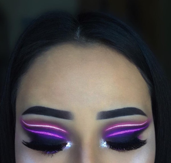 4. Такой макияж можно сделать и на дискотеку...