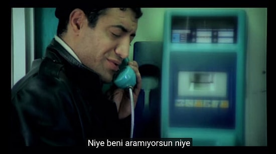 Malum Kişi Arasın Diye Telefonun Başında Çaresiz Beklerken Asla Yapmamanız Gereken 12 Şey