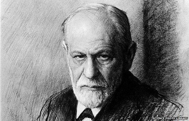 8. Freud'un kişilik teorisine göre hangisi 'düşünmeden yapılan hareketlerde karar verici merci' olarak kabul edilir?