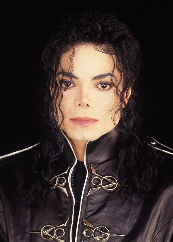 10. Отец Майкла Джексона бил и унижал сыновей