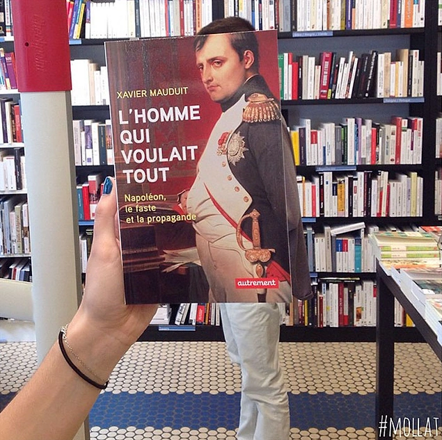 20 примеров, как развлекают себя сотрудники книжного магазина, когда им скучно