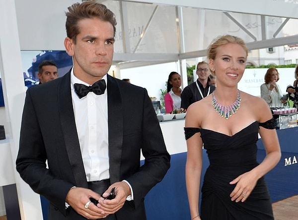 14. Dedikodular doğru çıktı: Scarlett Johansson, ikinci eşi Romain Dauriac’a boşanma davası açtı.