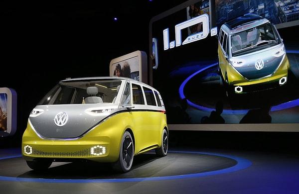 7. Volkswagen'dan Hippiemobile'a bakalım: