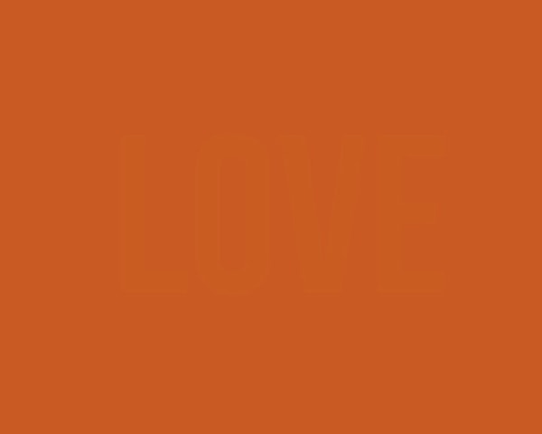 6. Этот пункт не из самых легких, но вы точно справитесь! Какое слово спрятано на этом оранжевом фоне?