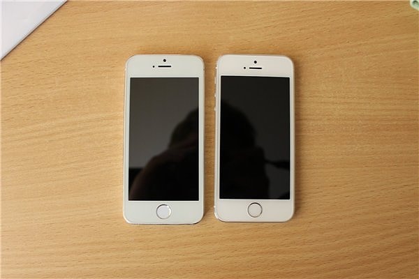 4. Какой IPhone настоящий?