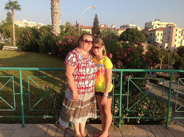 11. Девушке пришлось обратиться с иском в суд и с заявлением об угрозах в полицию. Так же она написала письма с просьбой о помощи и президенту Путину, и мэру Москвы Собянину