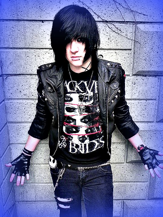 20 Popular Trends That Prove We Were Totally Unfair To Emo Culture 