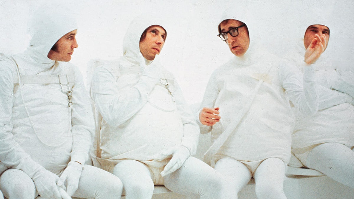 26 Exceptional Examples Of Absurd Movies! - Onedio