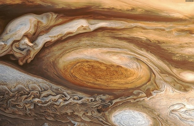 15. Diamond rain falls on Saturn and Jupiter.
