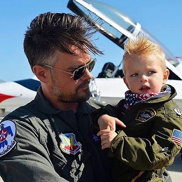 2. Они же на съемочной площадке