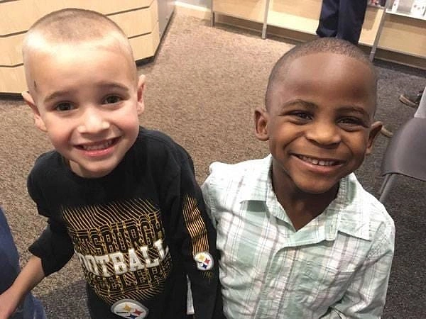 These 5 Year Old Best Friends Got The Same Haircut To Confuse