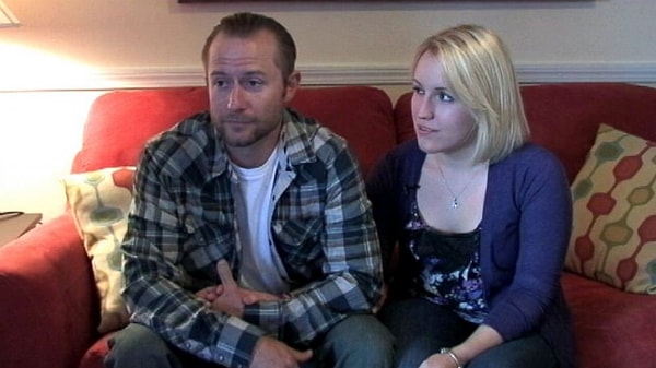 3. Первым на место происшествия приехал медик Камерон Хилл, который погрузил Мелиссу в вертолет.