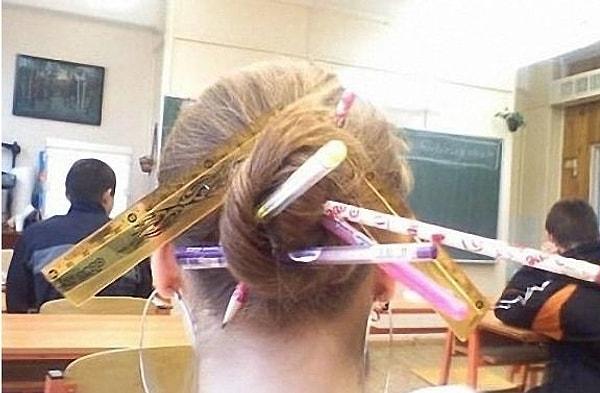 4. Kadınların saçlarını toplamak için toka niyetine kullandıkları kalem.