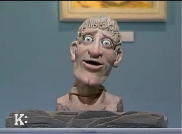 9. "Новый бюст Роналду выглядит знакомо..."