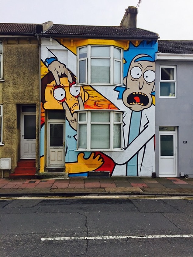 15. This house painted with Rick and Morty characters!