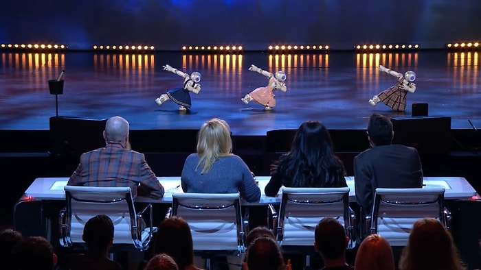 İsveç Yetenek Yarışmasına Katılan Robotlardan Muhteşem Gösteri!