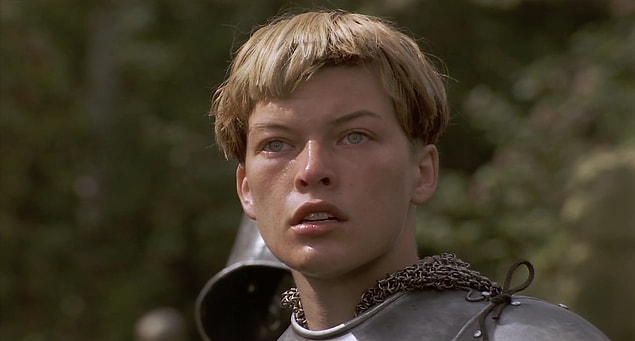 7. Milla Jovovich, who wins the hearts of heterosexual men in a sexy way, did the opposite with her role in "The Messenger!"