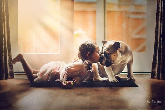 True Emotions: 16 Heart-Warming Photos Of This Mother's Daughter And Dog!