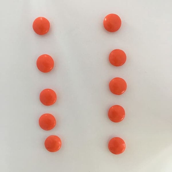 4. Теперь очередь за этими оранжевыми малышами!