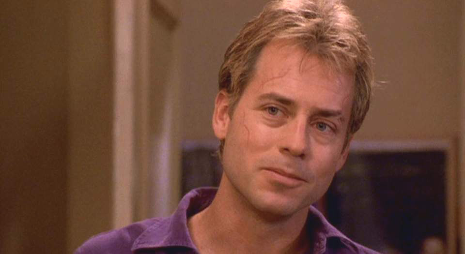 Classify Greg Kinnear