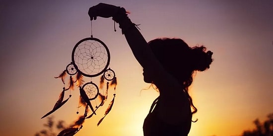 Психологи раскрыли значение 8 самых популярных снов