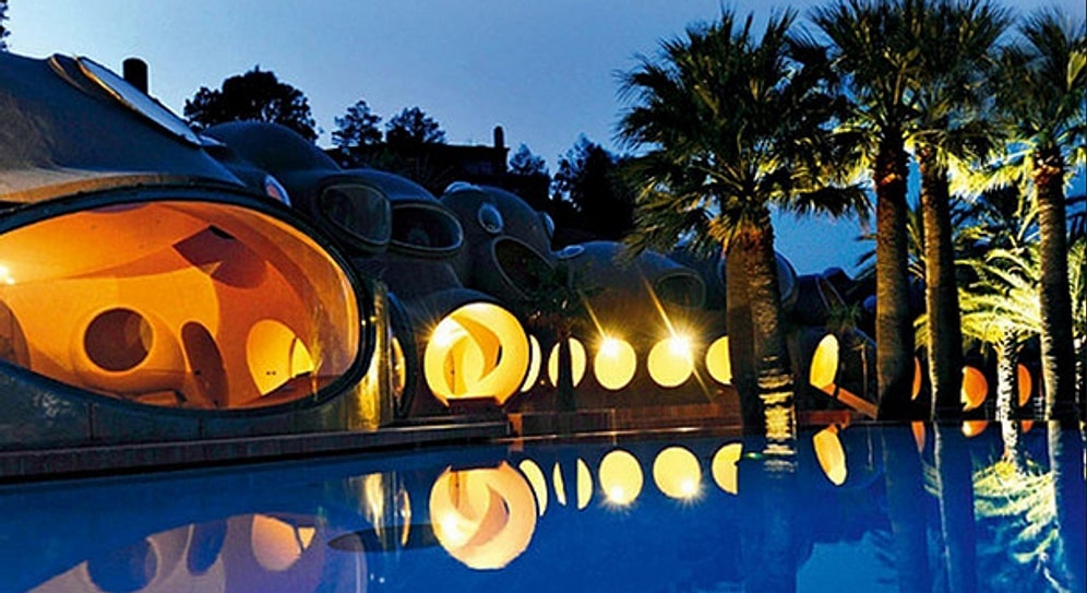 Завораживающие снимки виллы Пьера Кардена