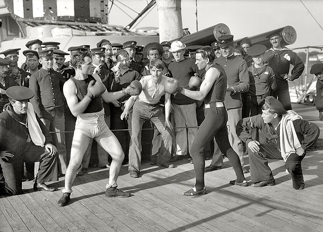 49. A boxing competition organized aboard the U.S.S New York. | 1933