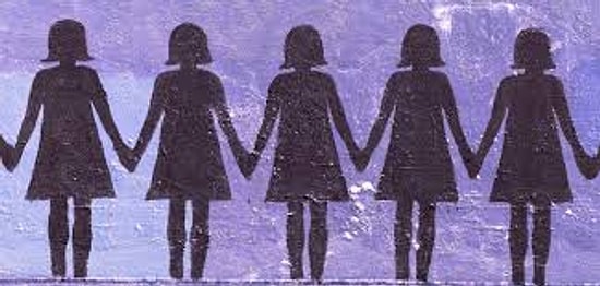 Yapmayınca Kadın Düşmanı Olmasak da Yapınca Feminist Olmadığımız 7 Klişe Hareket