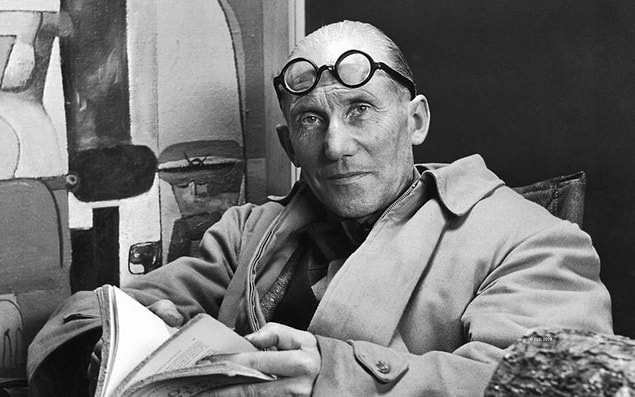 13. Le Corbusier (Mimar) & 23.00 - 06.00
