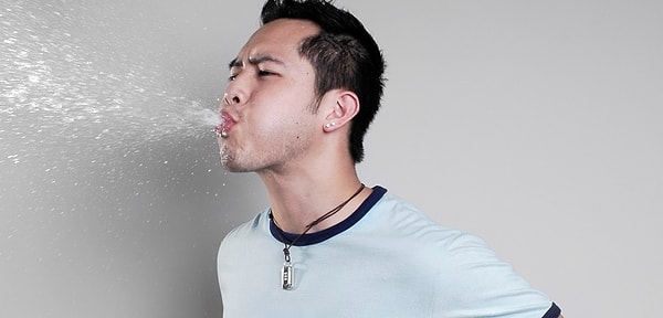 4. Вы плюётесь на публике?