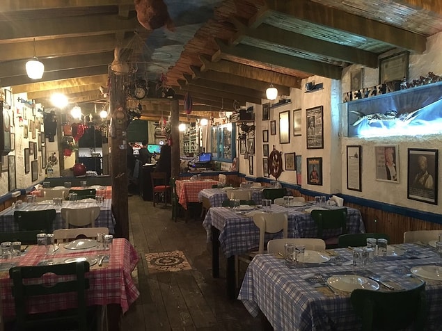 10. Barlar Sokağı