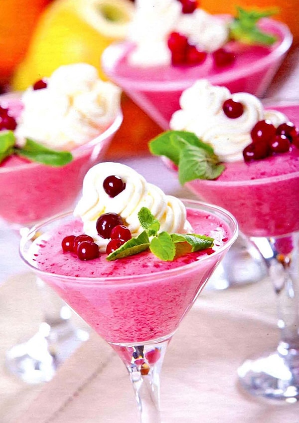 9. Ягодное суфле