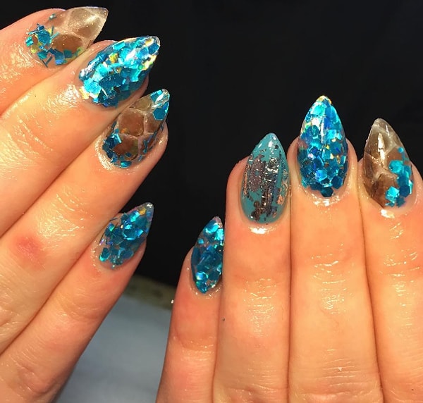 11. Согласитесь, весьма необычно.