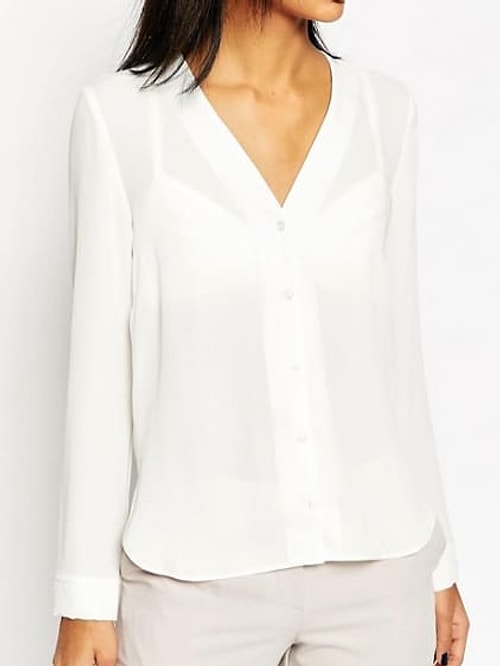 White t-shirts that are usually borderline transparent.