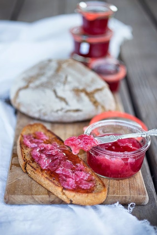 1. Розовое варенье