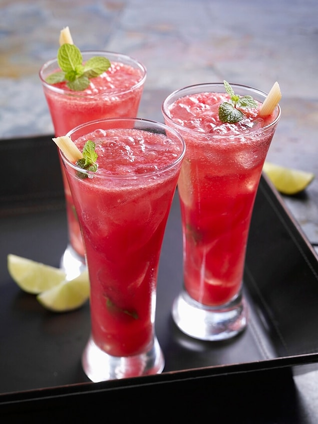 12. Son olarak geldik mi karpuzlu buz gibi bir mojitoya?