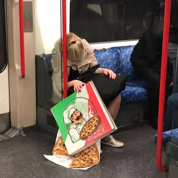 11. А вы бы съели эту пиццу? Признайтесь, ну съели же бы? 🍕