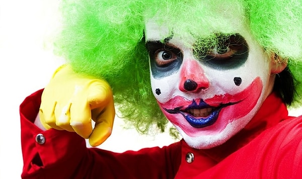 1. Что вы чувствуете, глядя на это фото?