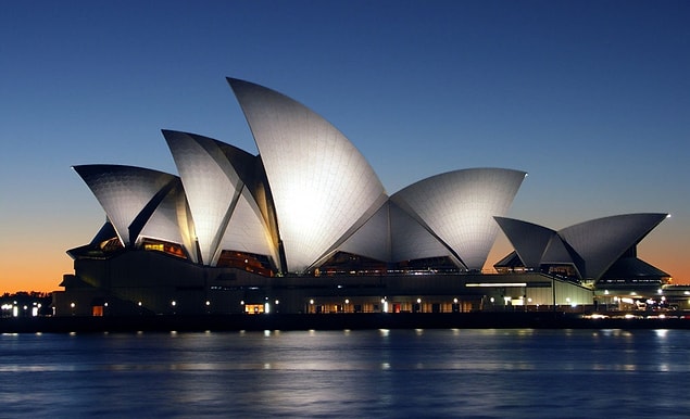 14. Dünyaca ünlü Sydney Opera Binası, aslında berbat bir akustiğe sahip.