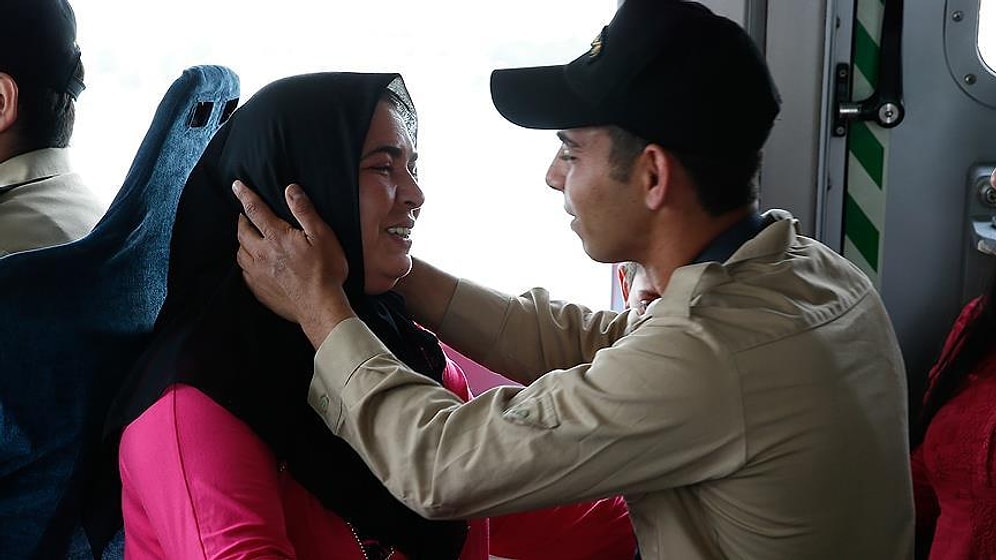 Mehmetçiğe "Anneler Günü" Sürprizi!