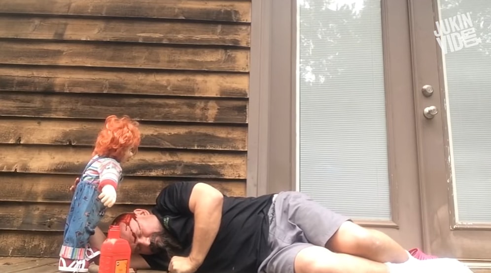 Hep Çocuklar mı Yapacak? Eşek Şakalarında Sıra Şimdi Ebeveynlerde!