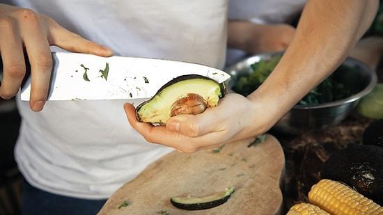 The Most Millennial Injury Trend Ever: 'Avocado Hand' Is Real And Affecting Loads Of People!