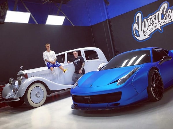 2. Rolls-Royce для себя любимого