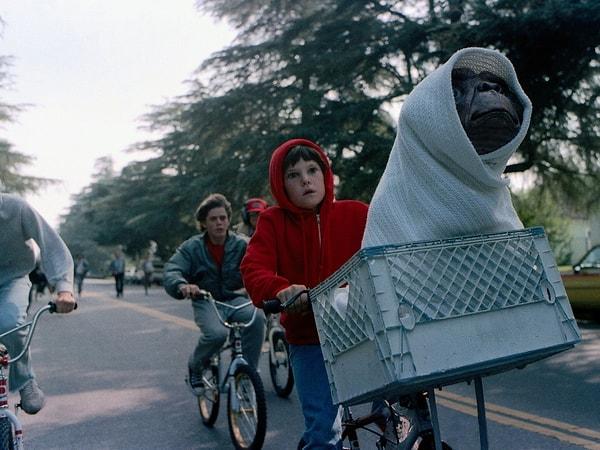 13. “E.T: The Extra-Terrestrial” (1982)